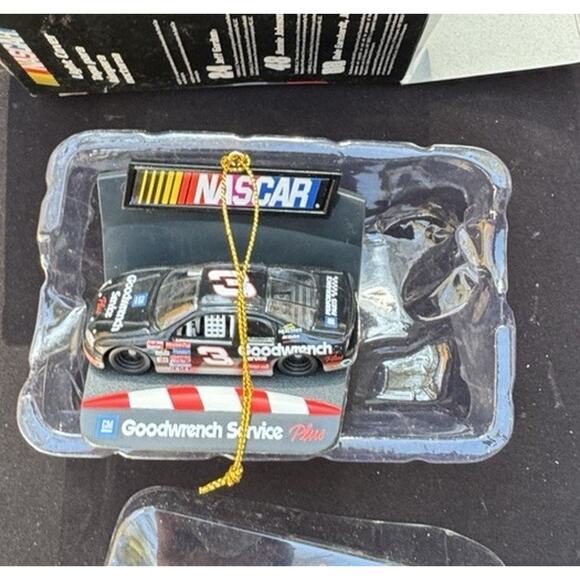 Dale Earnhardt Car 2001 Goodwrench Series Christmas Ornament NASCAR Kurt Adler - Picture 1 of 12